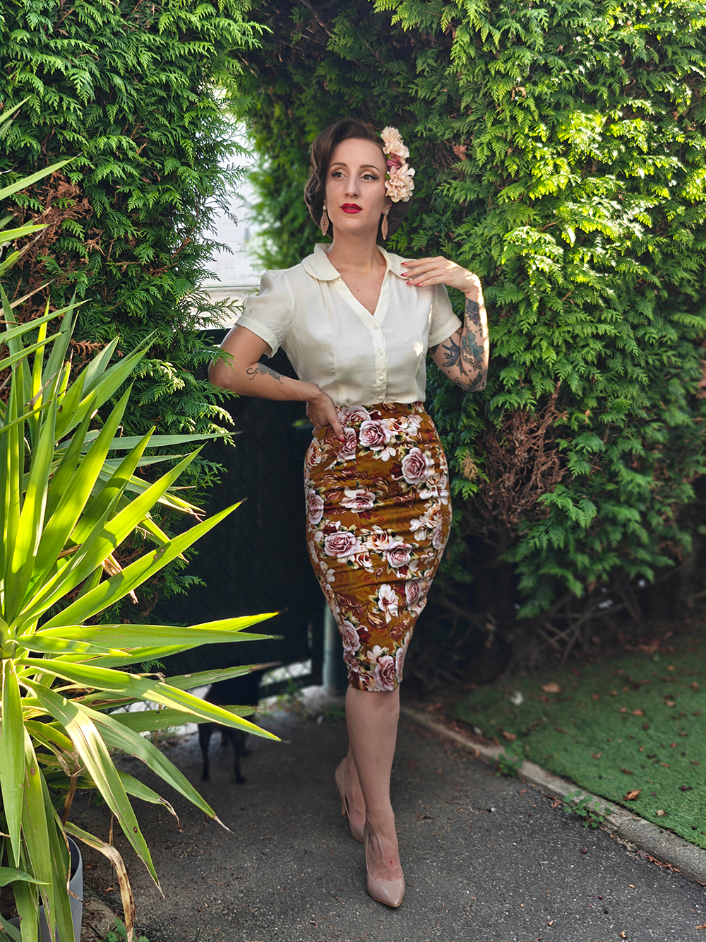 Rosa Floral Wiggle Skirt